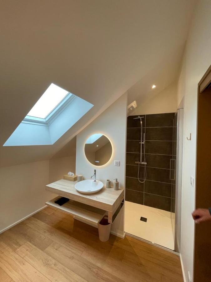 La Burie Bed & Breakfast Saint-Savinien ภายนอก รูปภาพ
