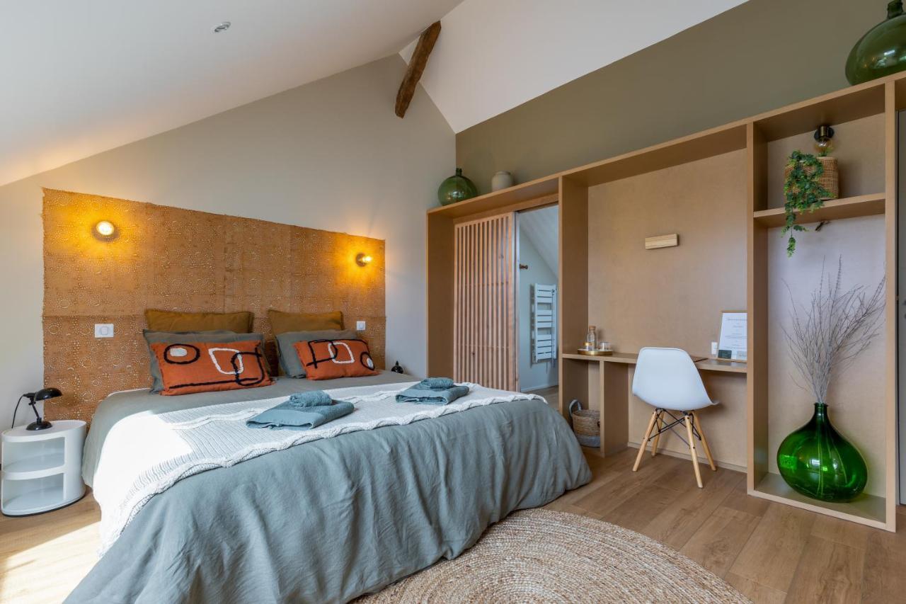 La Burie Bed & Breakfast Saint-Savinien ภายนอก รูปภาพ